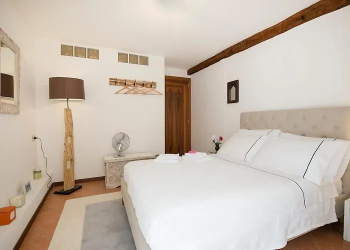 Apartment Maggiore *